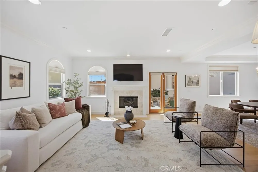 1916 Perry Avenue #A Redondo Beach, CA 90278