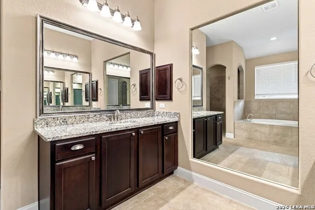29509 KEARNEY RDG Fair Oaks Ranch, TX 78015