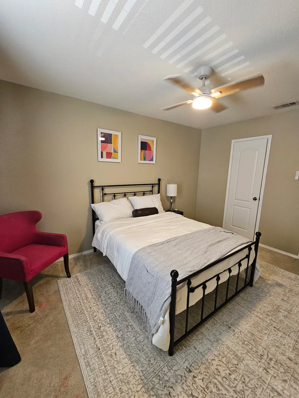 824 Green Heath Avenue Fort Worth, TX 76120