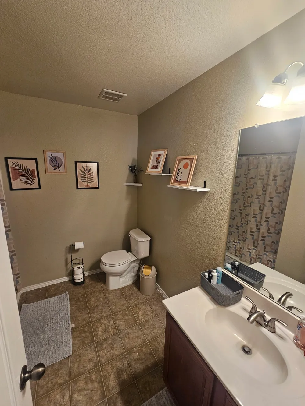 824 Green Heath Avenue Fort Worth, TX 76120
