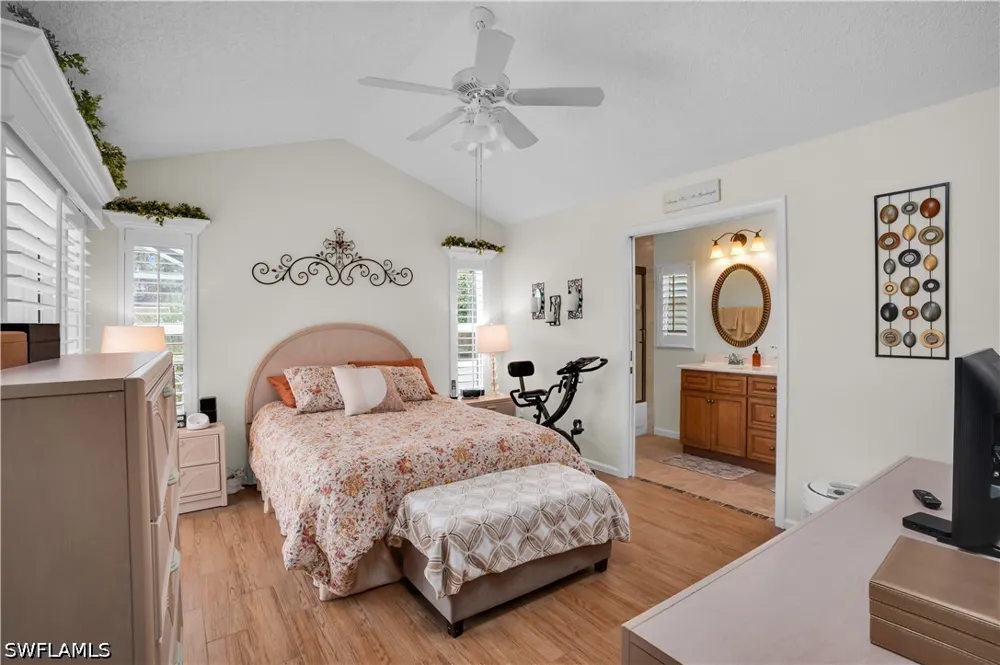 Westbourgh Court Naples, FL 34112