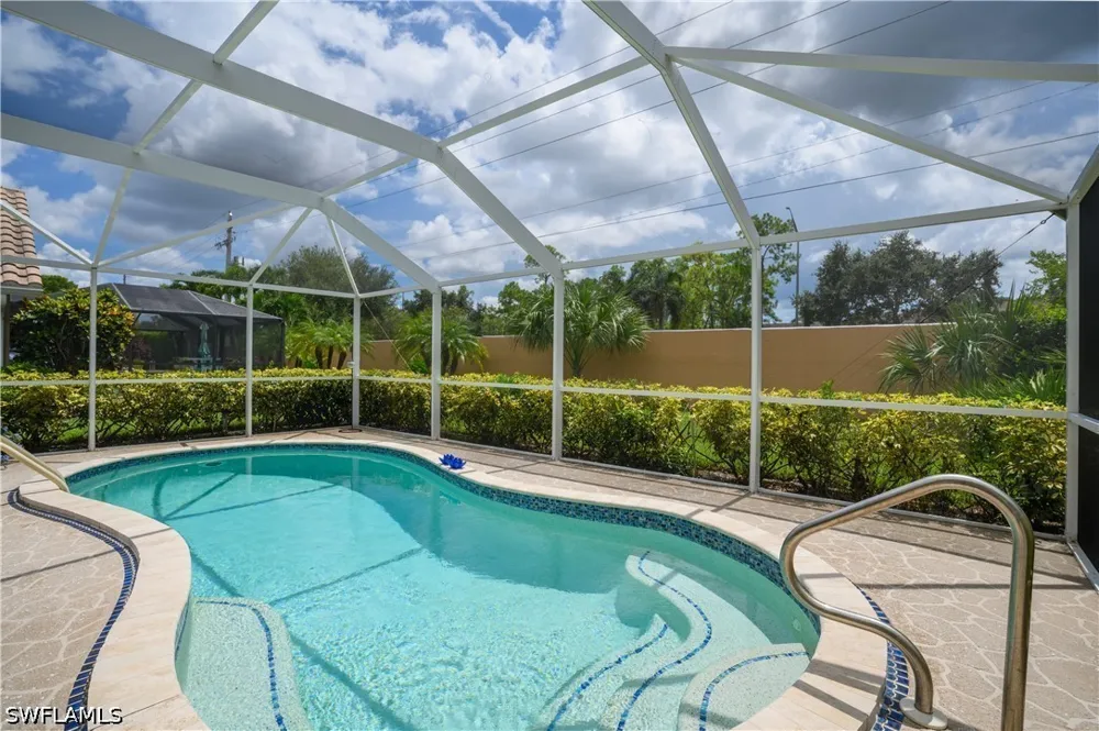 Westbourgh Court Naples, FL 34112
