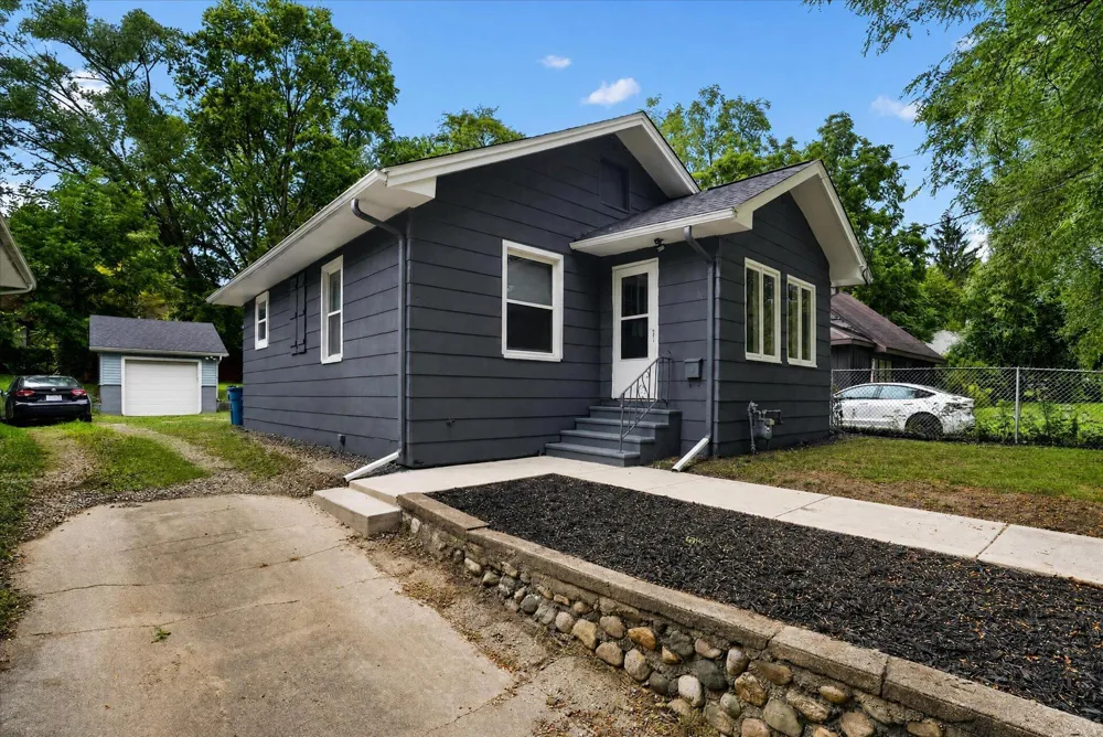 70 Kelley Avenue Battle Creek, MI 49017