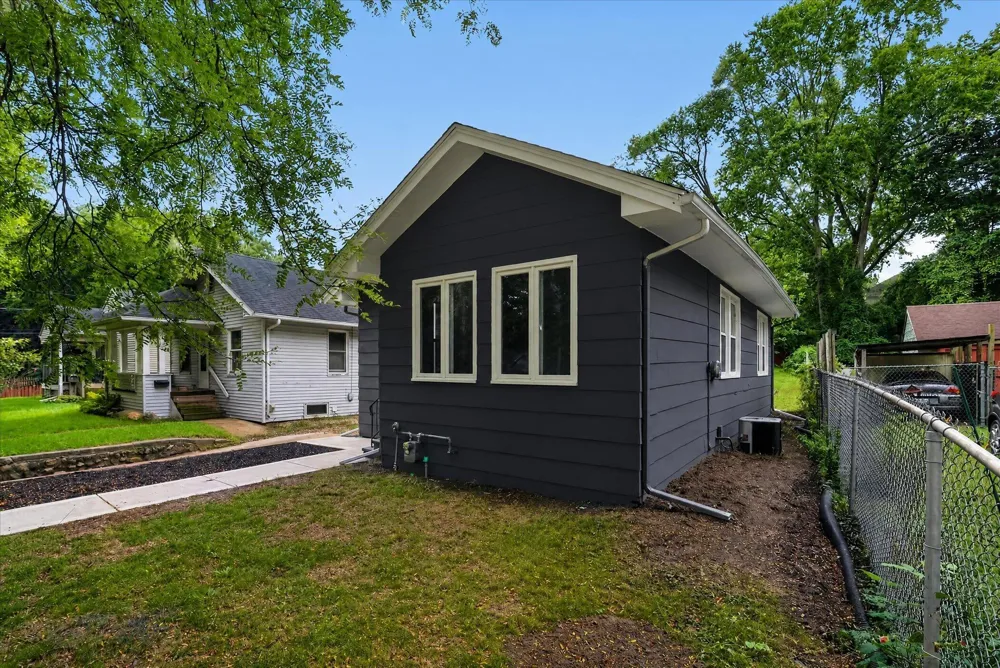 70 Kelley Avenue Battle Creek, MI 49017