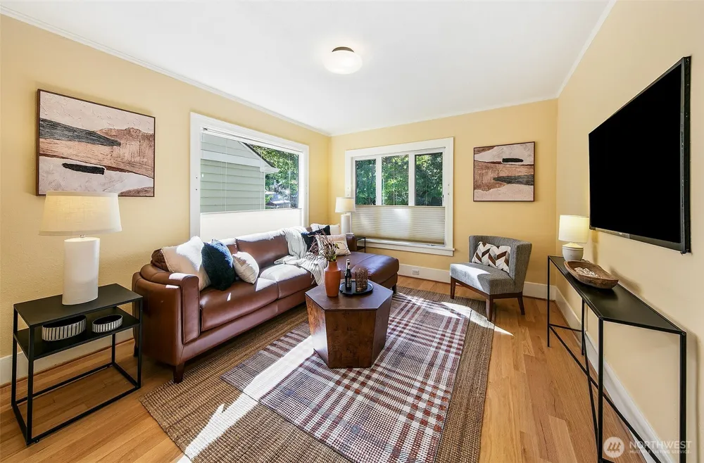 2502 18th Avenue S Seattle, WA 98144