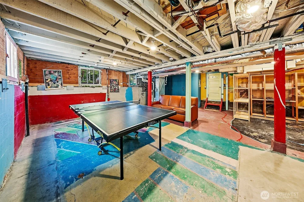 2502 18th Avenue S Seattle, WA 98144