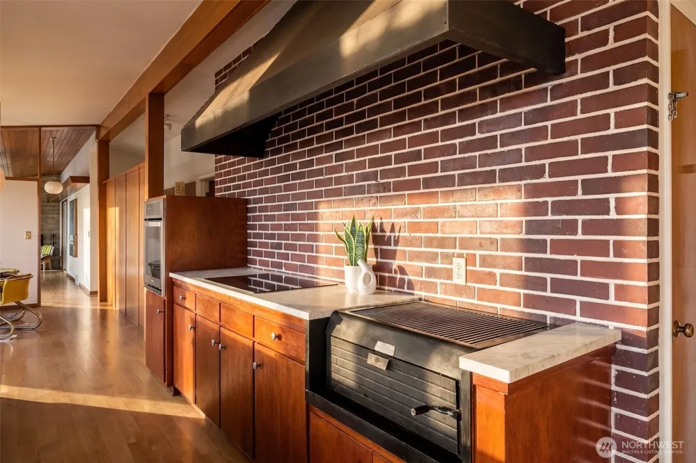 5417 S Orcas Street Seattle, WA 98118