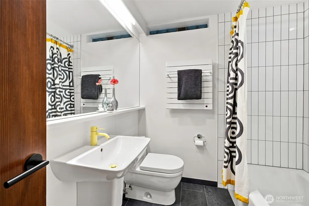 5417 S Orcas Street Seattle, WA 98118