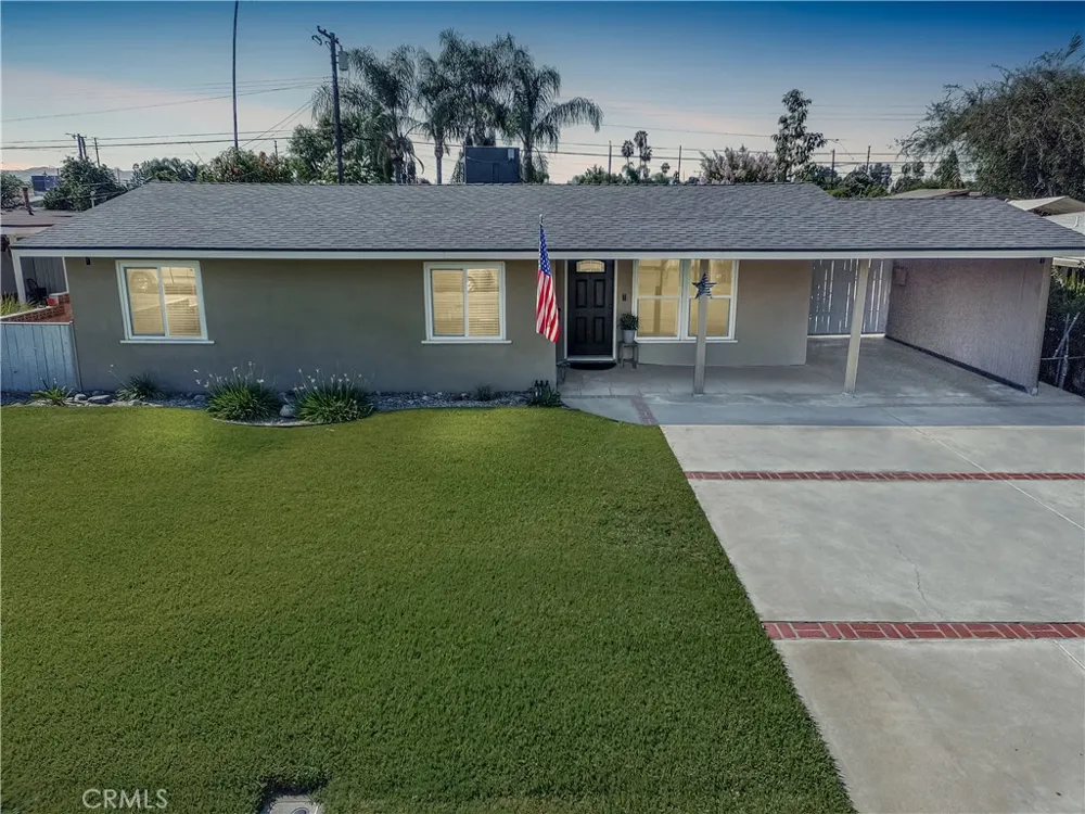 16708 E Bellbrook Covina, CA 91722