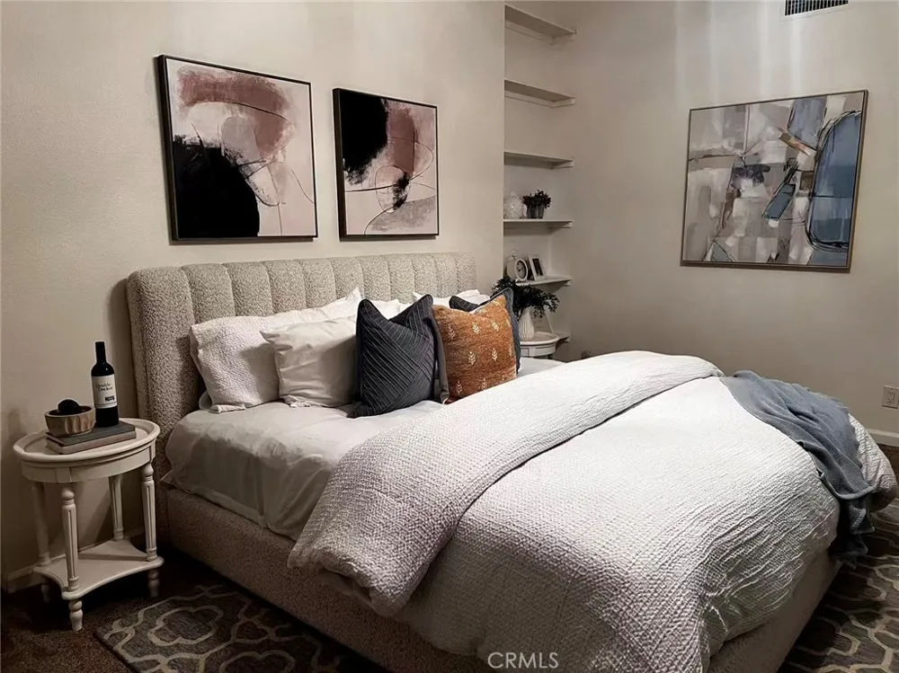 3160 E Palm Fullerton, CA 92831