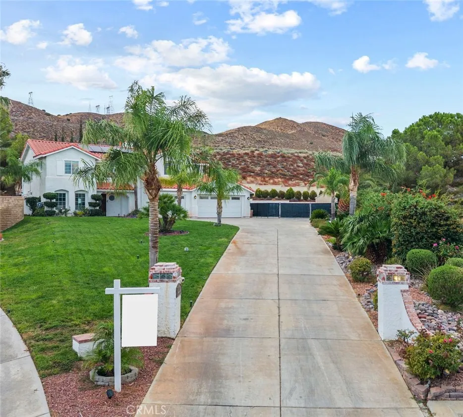40723 Vista Calma Palmdale, CA 93551