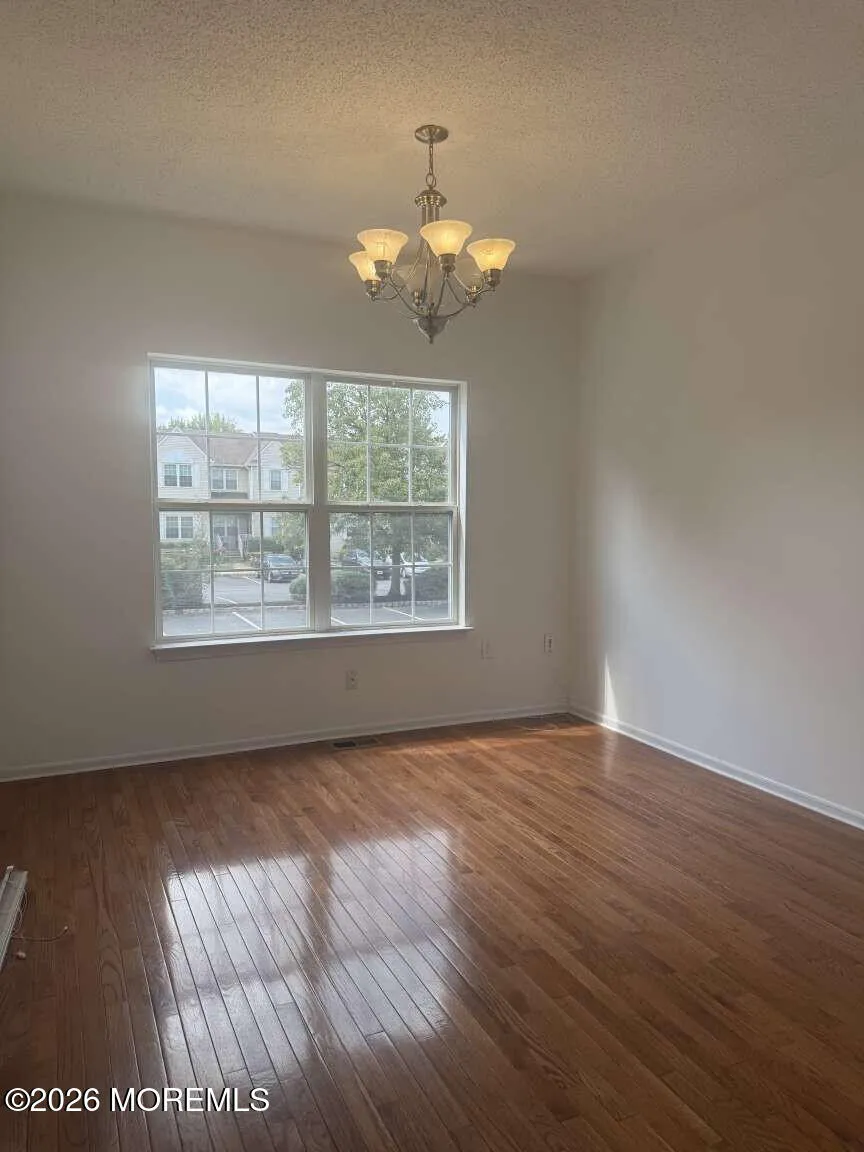 2810 Ice House Court Freehold, NJ 07728