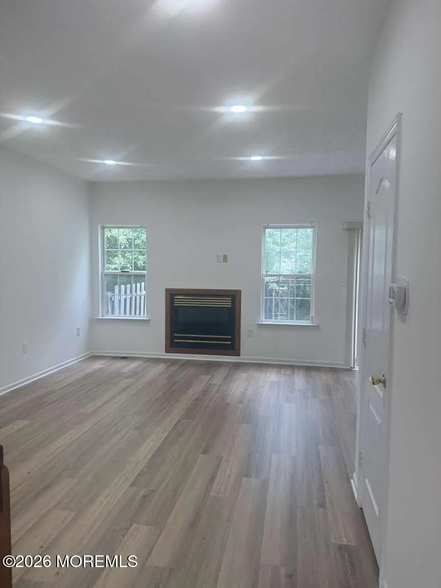 2810 Ice House Court Freehold, NJ 07728