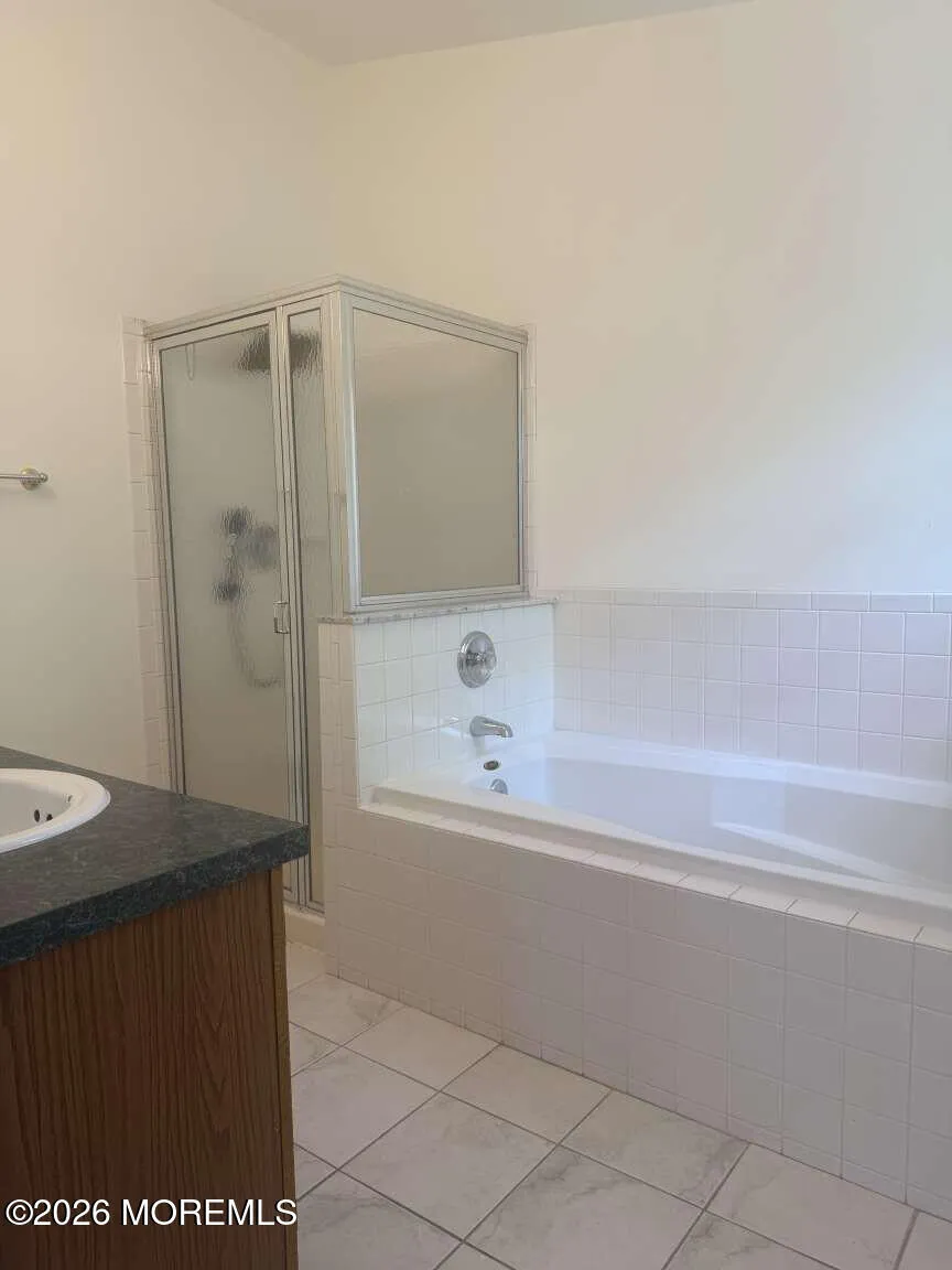 2810 Ice House Court Freehold, NJ 07728