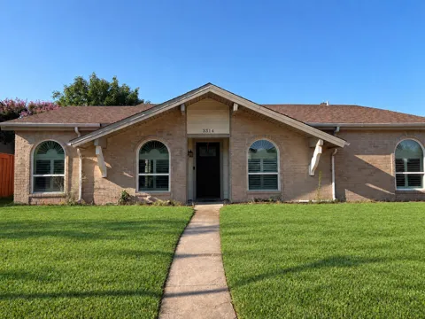 3314 Ivanhoe Lane