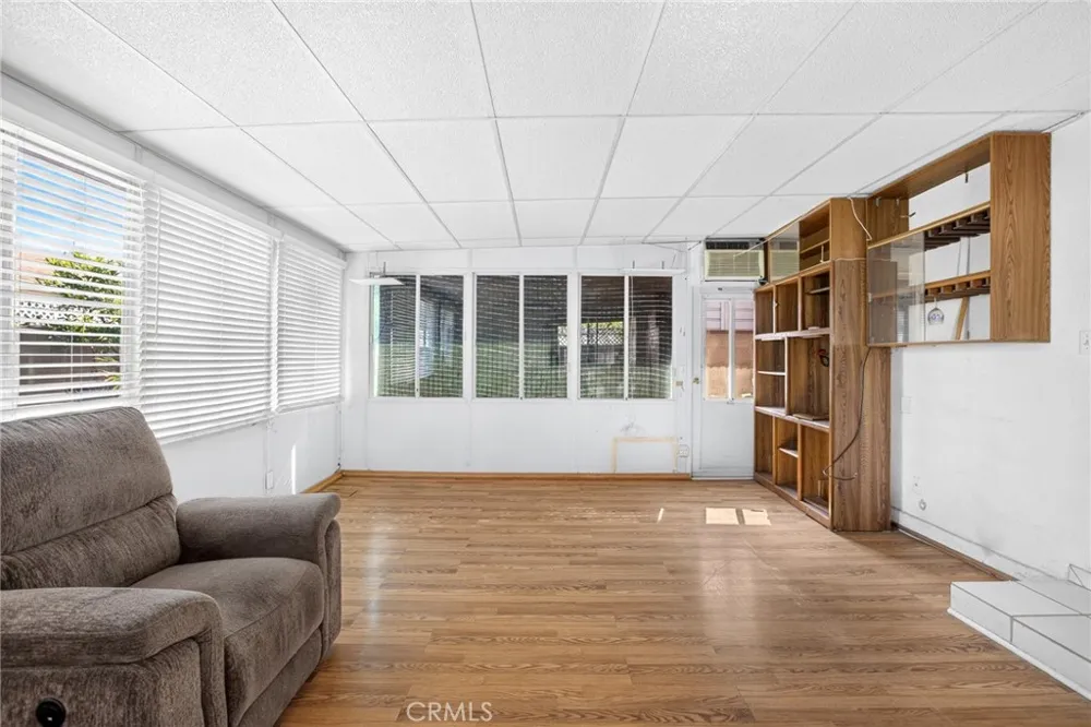 10923 Belcher Norwalk, CA 90650