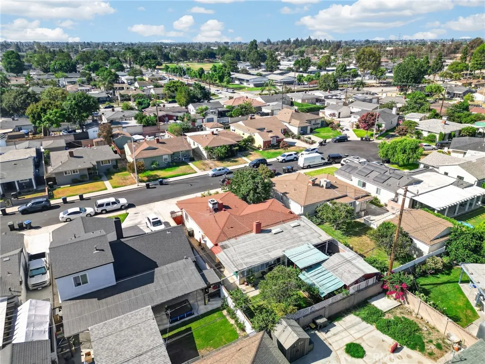 10923 Belcher Norwalk, CA 90650