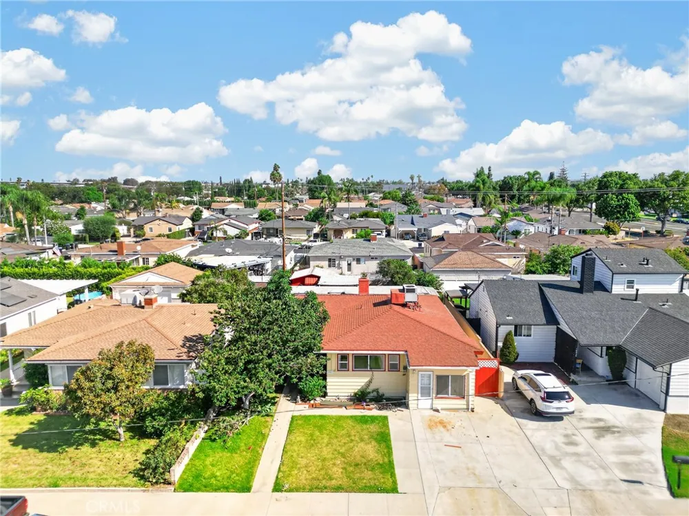 10923 Belcher Norwalk, CA 90650