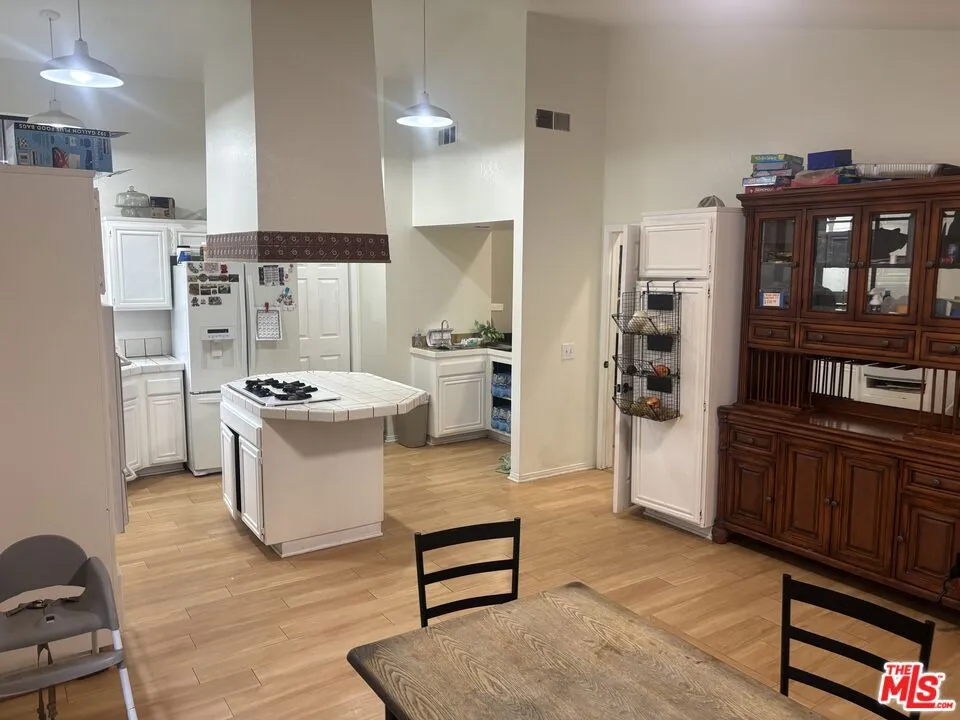 44335 Palo Verde Street Lancaster, CA 93536