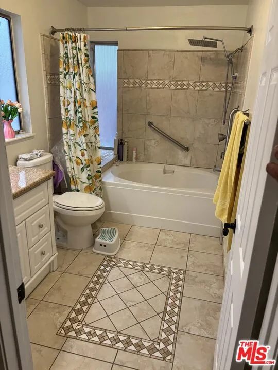 44335 Palo Verde Street Lancaster, CA 93536