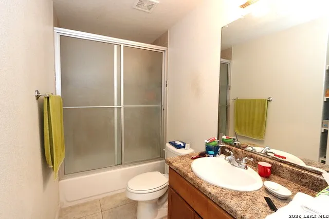 7323 SNOWDEN RD #3101 San Antonio, TX 78240