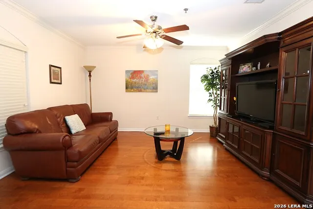 7323 SNOWDEN RD #3101 San Antonio, TX 78240