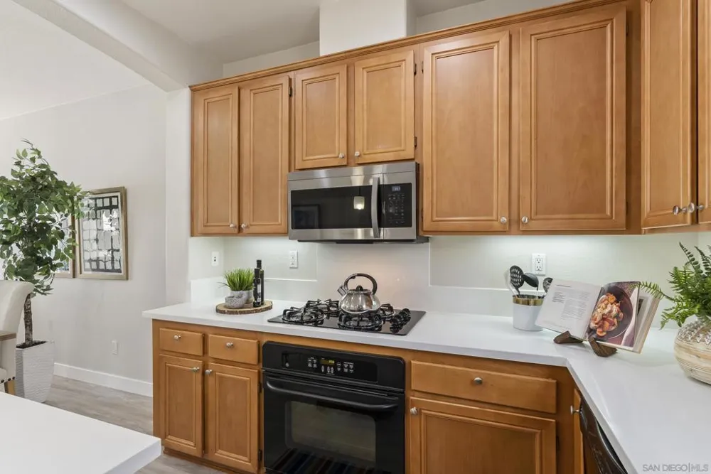 10505 Zenor #21 San Diego, CA 92127