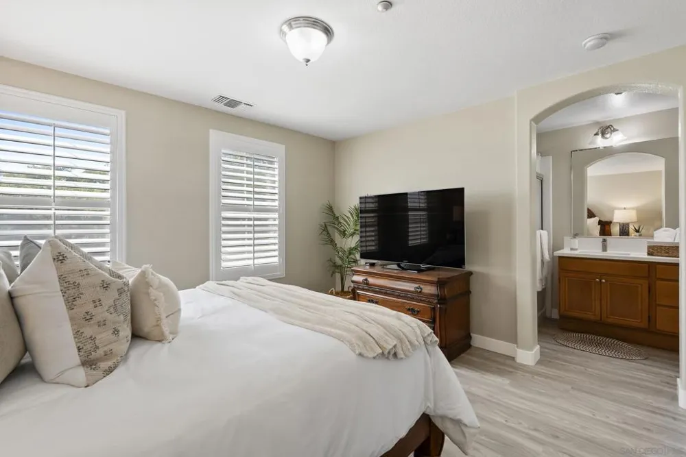10505 Zenor #21 San Diego, CA 92127