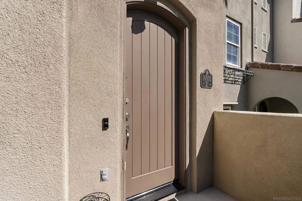 10505 Zenor #21 San Diego, CA 92127