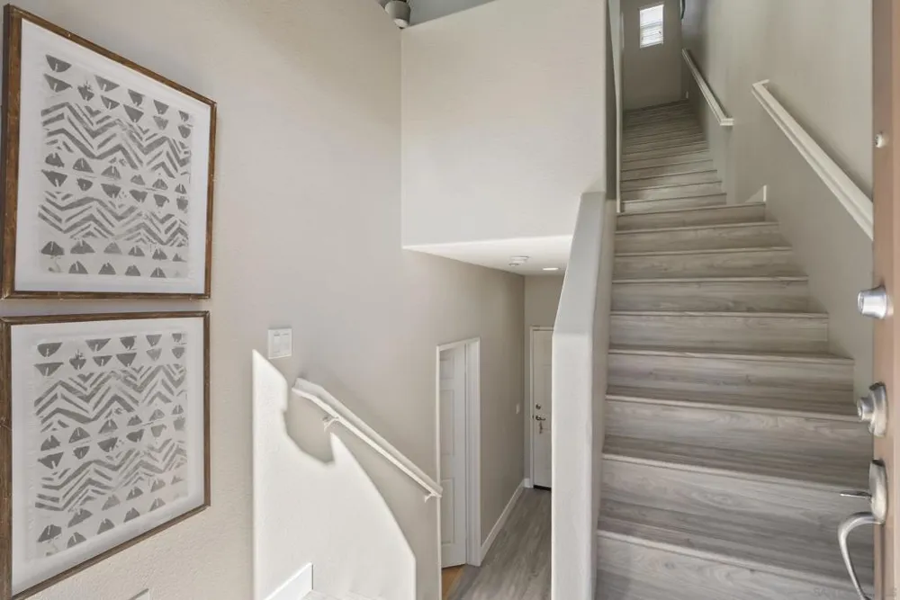 10505 Zenor #21 San Diego, CA 92127