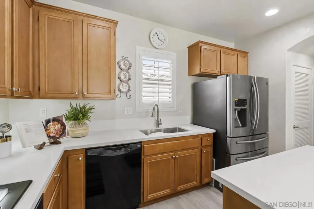 10505 Zenor #21 San Diego, CA 92127