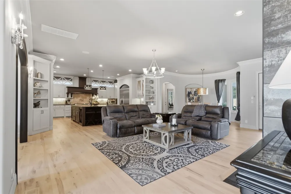 5708 W Austin Street Broken Arrow, OK 74011