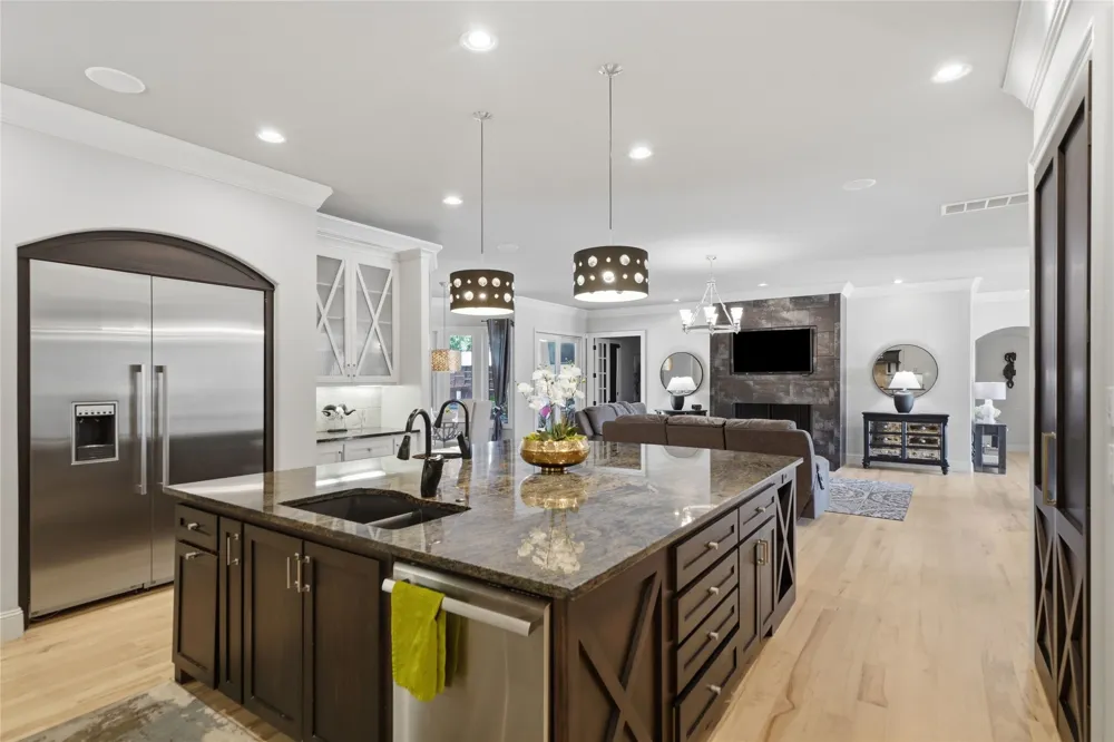 5708 W Austin Street Broken Arrow, OK 74011