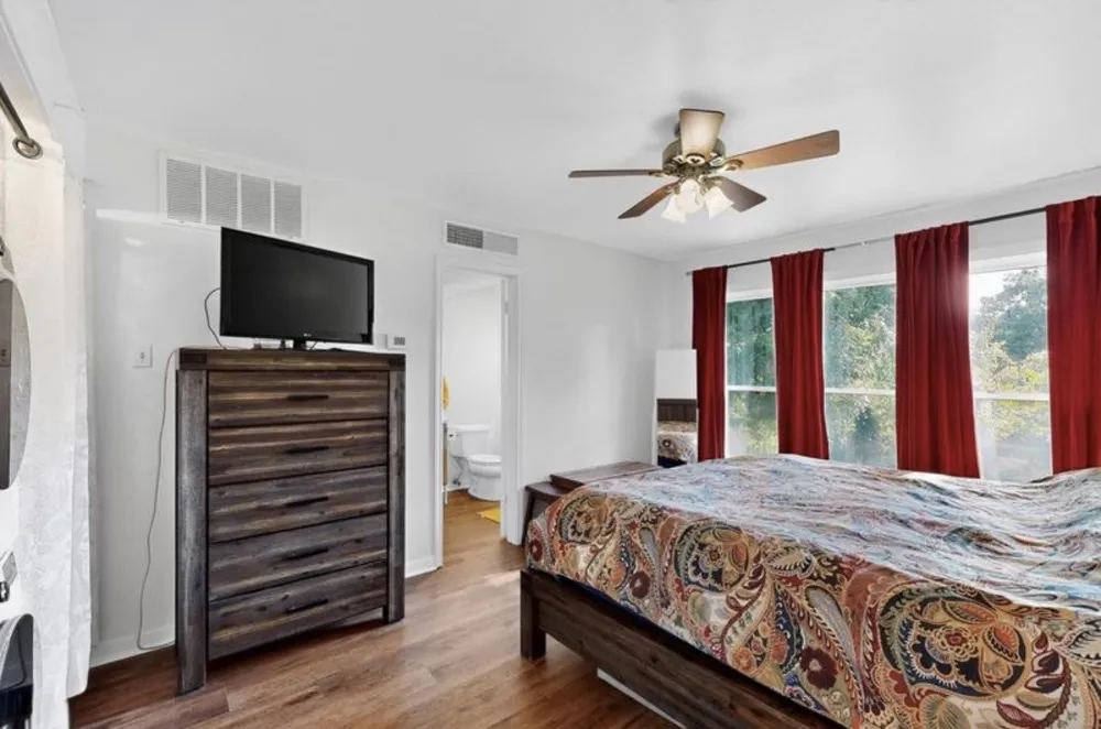 9222 Church Road #114 Dallas, TX 75231