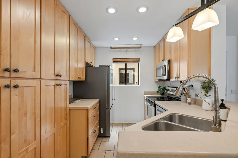 9760 Mesa Springs #40 San Diego, CA 92126