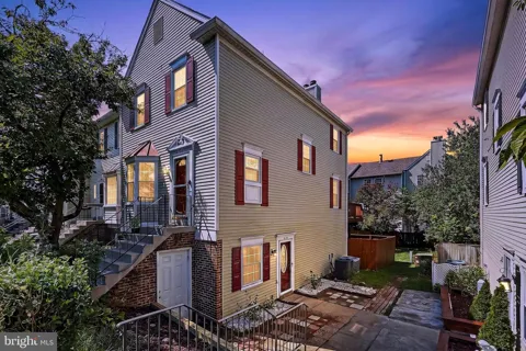 4134 PLACID LAKE COURT #60C