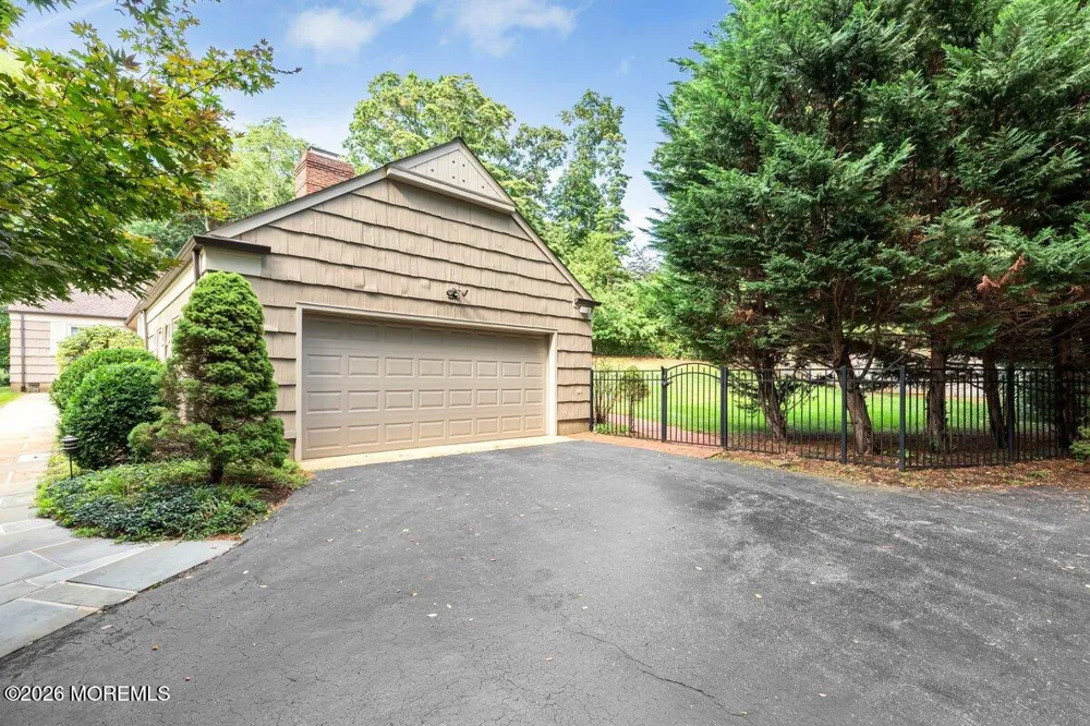 19 Fairway W Colts Neck, NJ 07722
