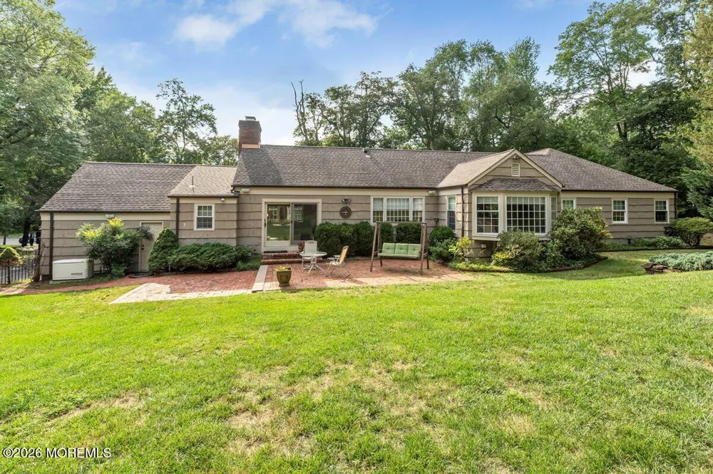 19 Fairway W Colts Neck, NJ 07722