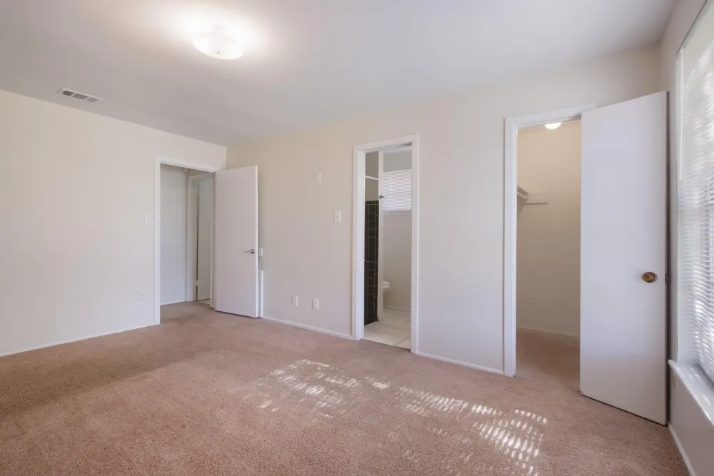 4430 Grapevine Street Houston, TX 77045