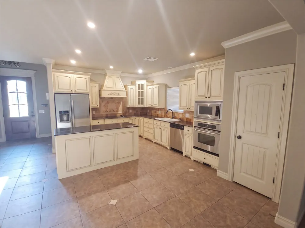 3908 Pine Avenue Broken Arrow, OK 74012