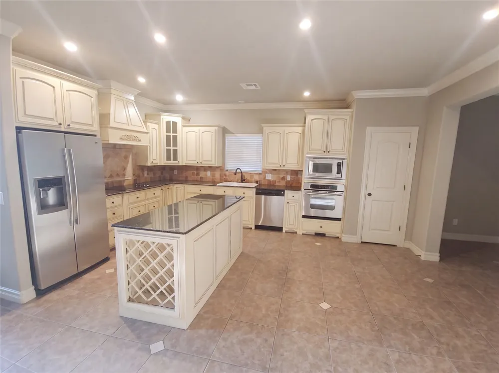 3908 Pine Avenue Broken Arrow, OK 74012