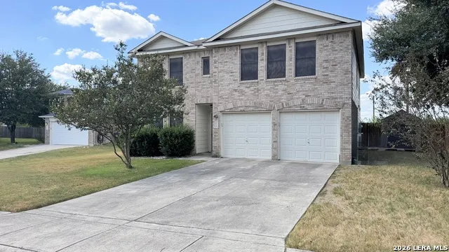 7911 HOOSIER PARK Selma, TX 78154