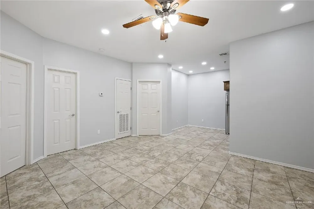 416 E 5th Street #B2 Weslaco, TX 78596