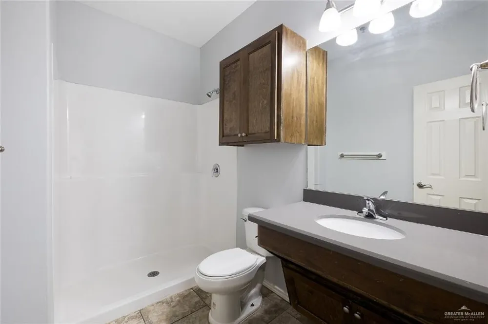 416 E 5th Street #B2 Weslaco, TX 78596