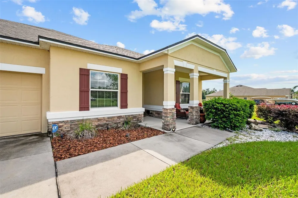 5615 SW 215TH TERRACE Newberry, FL 32669