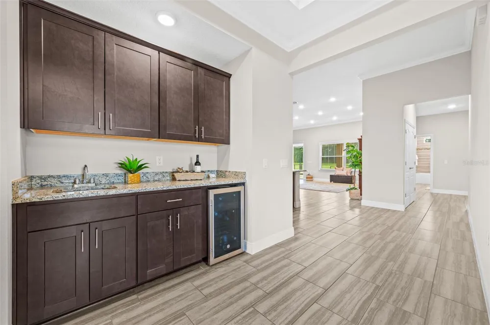 5615 SW 215TH TERRACE Newberry, FL 32669