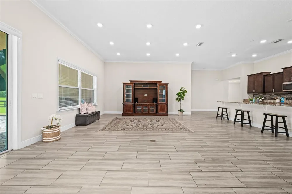 5615 SW 215TH TERRACE Newberry, FL 32669