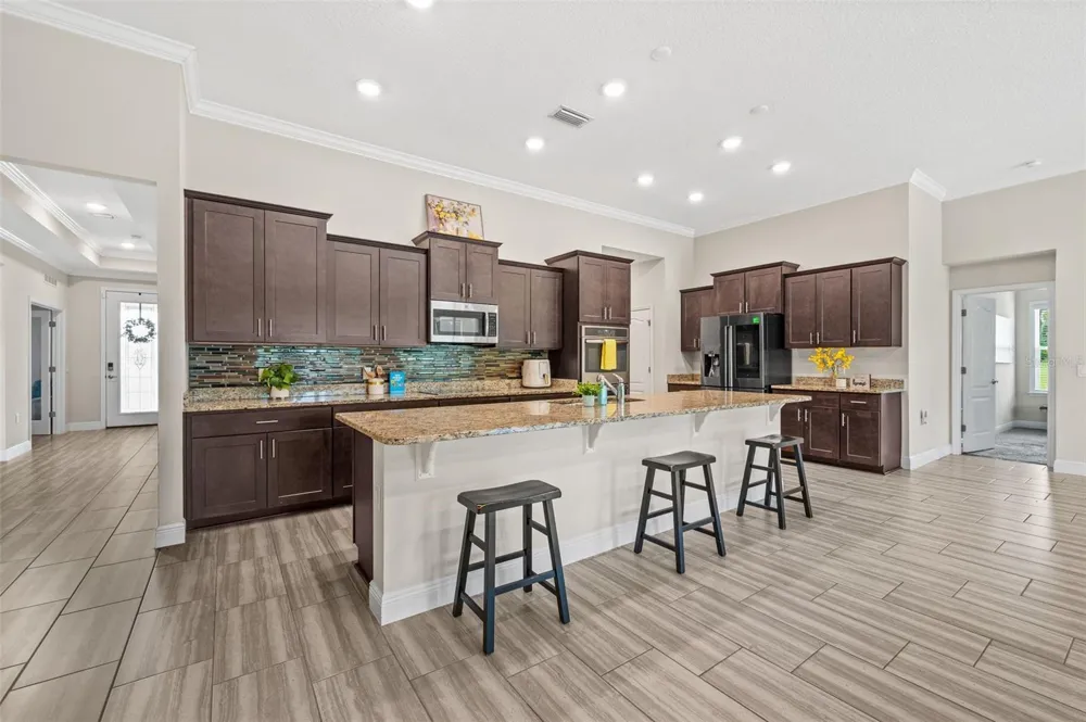 5615 SW 215TH TERRACE Newberry, FL 32669