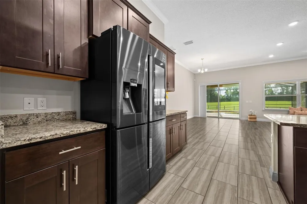 5615 SW 215TH TERRACE Newberry, FL 32669
