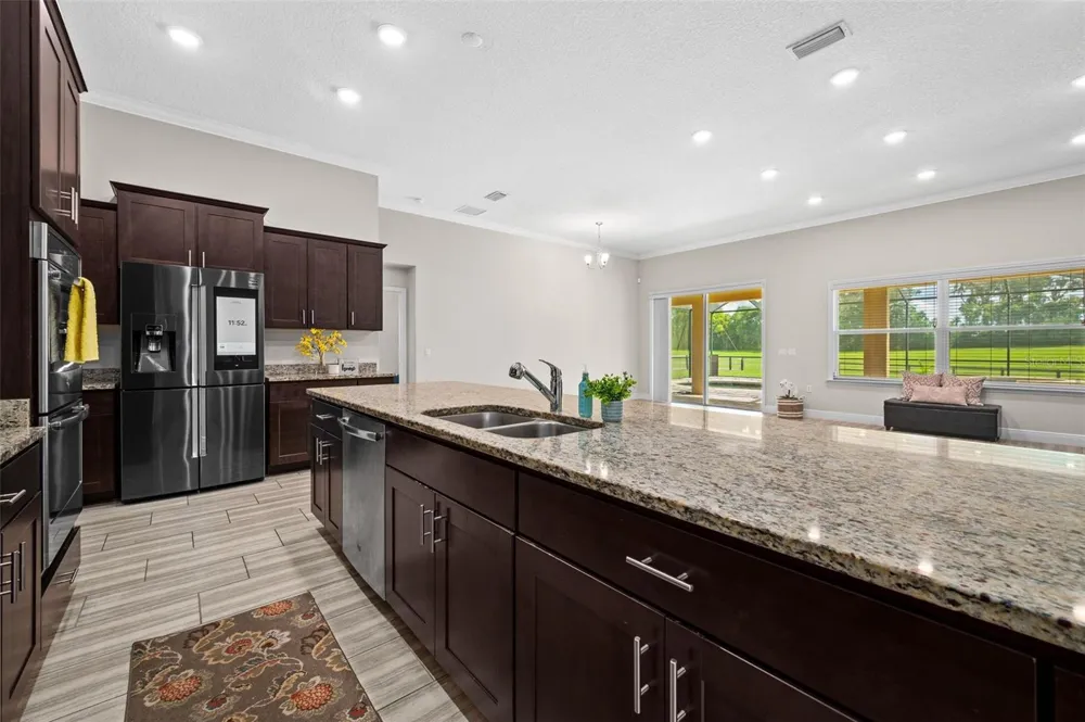 5615 SW 215TH TERRACE Newberry, FL 32669